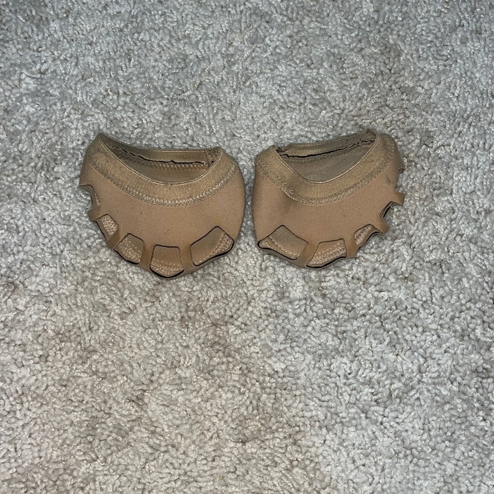 bloch contemporary shoes